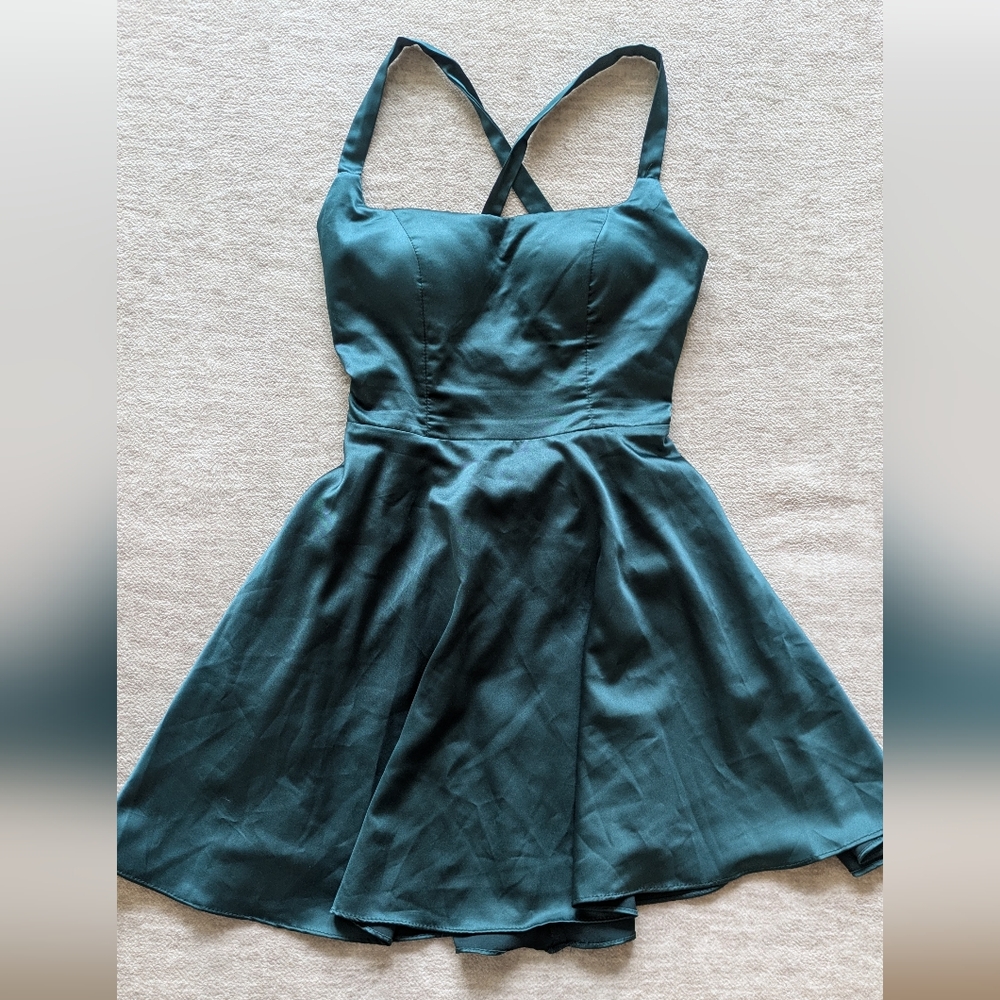 B. Darlin Womens Satin Mini Fit & Flare Dress, Size 5/6
